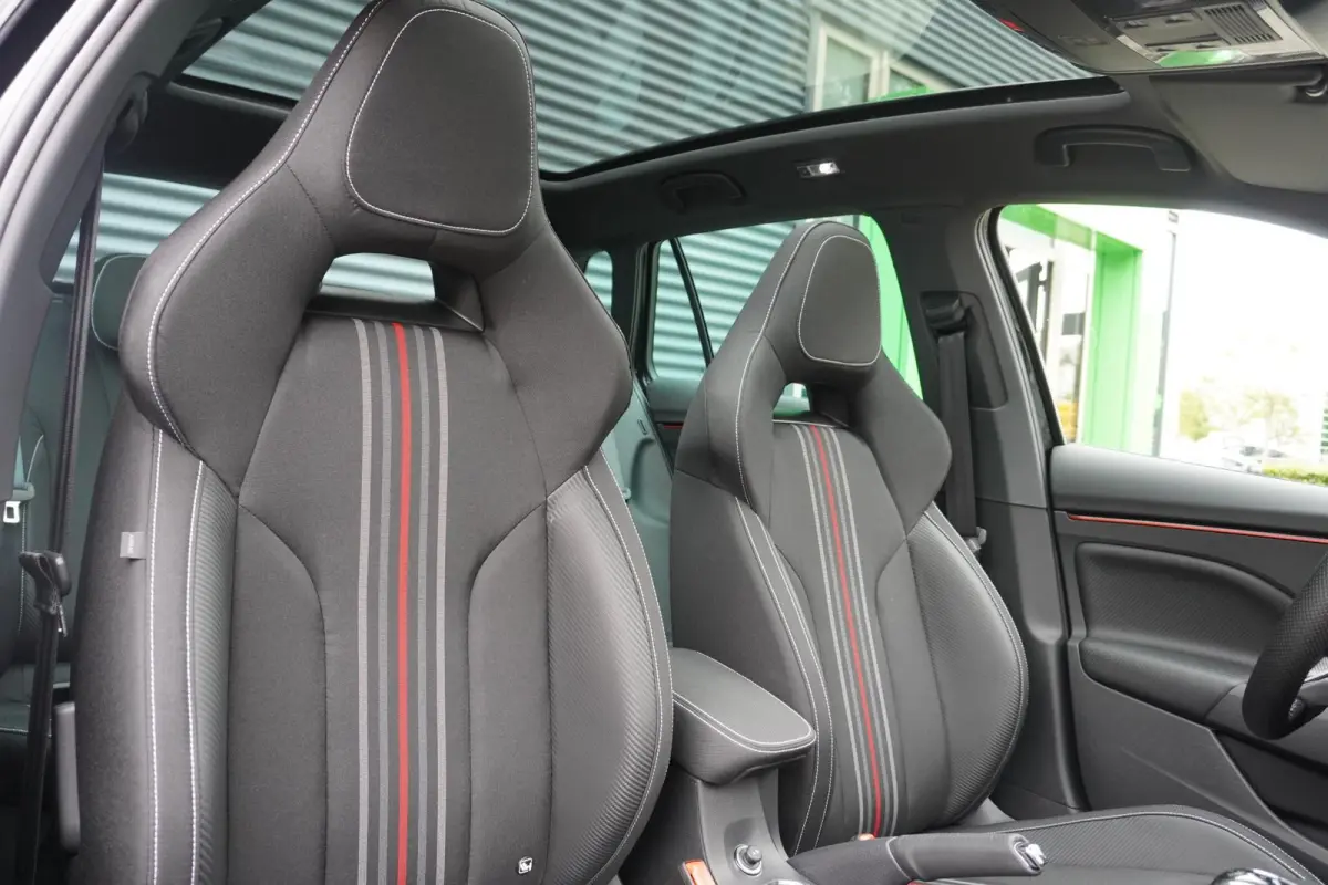 1.0 TSI 115pk DSG Monte Carlo | Winter Premium Pakket & Charging | Trekhaak