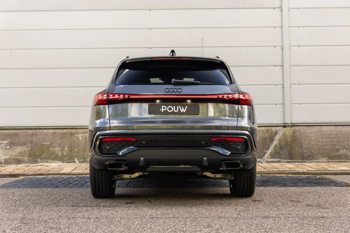 2.0 TFSI e-hybrid quattro S Edition Competition | 21" Velgen | Head-up Display