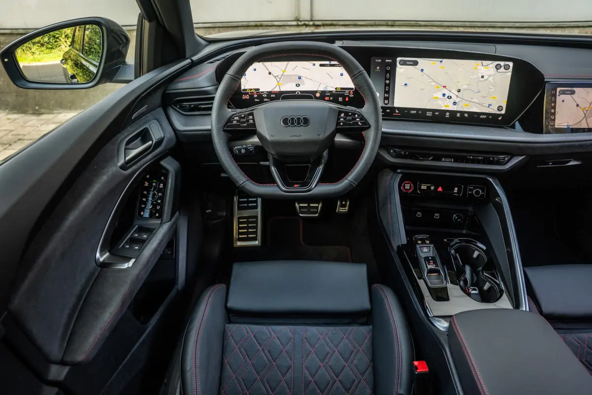 2.0 TFSI e-hybrid quattro S Edition Competition | Multimedia Pack | Panoramadak