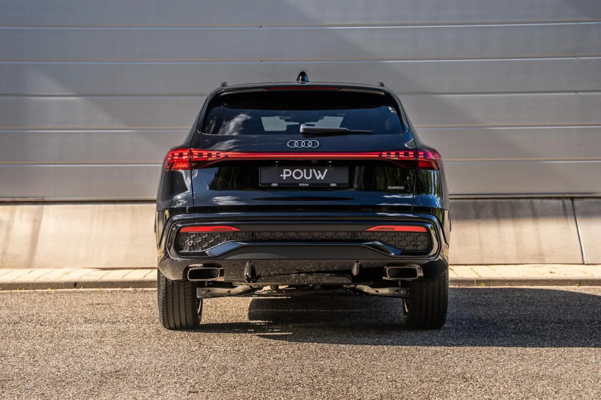 2.0 TFSI e-hybrid quattro S Edition Competition | Multimedia Pack | Panoramadak