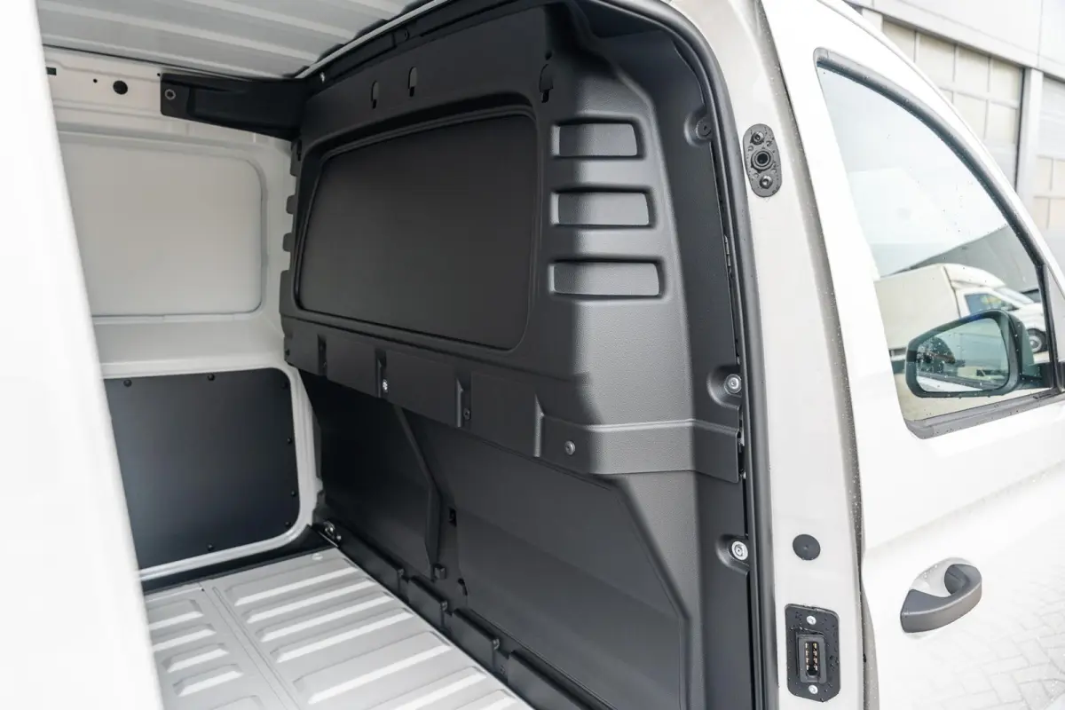 2.0 TDI 75pk Comfort | Trekhaak | Airco