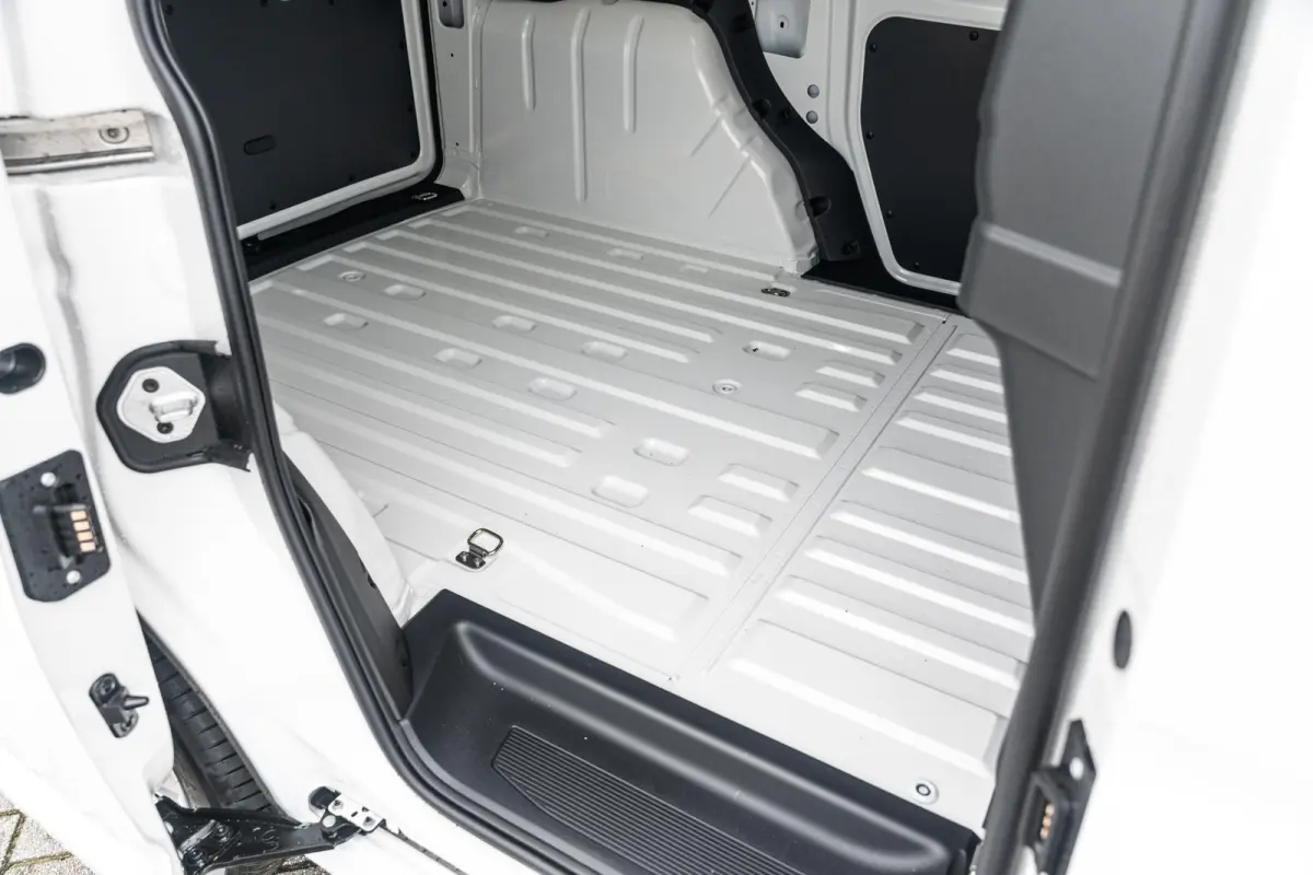 2.0 TDI 75pk Comfort | Trekhaak | Airco