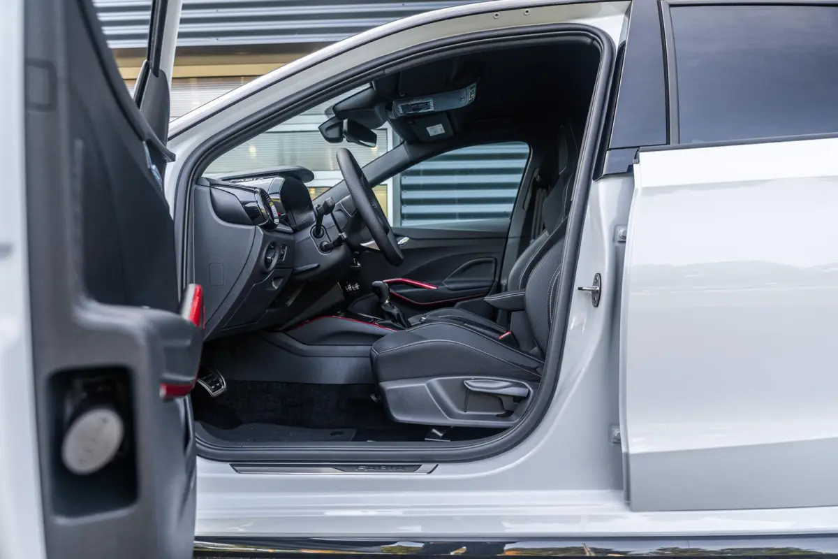 1.0 TSI 115pk DSG Monte Carlo | Stoelverwarming |  17" Velgen
