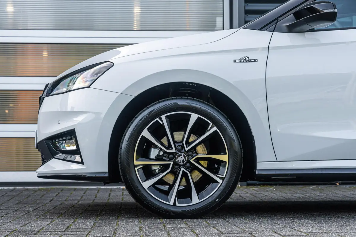 1.0 TSI 115pk DSG Monte Carlo | Stoelverwarming |  17" Velgen