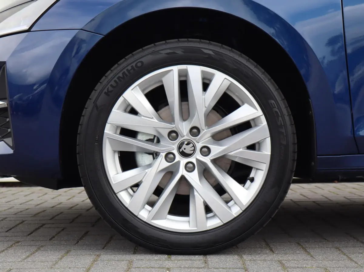 1.5 TSI 150pk MHEV Business Edition Plus | 18" Velgen | Winterpakket