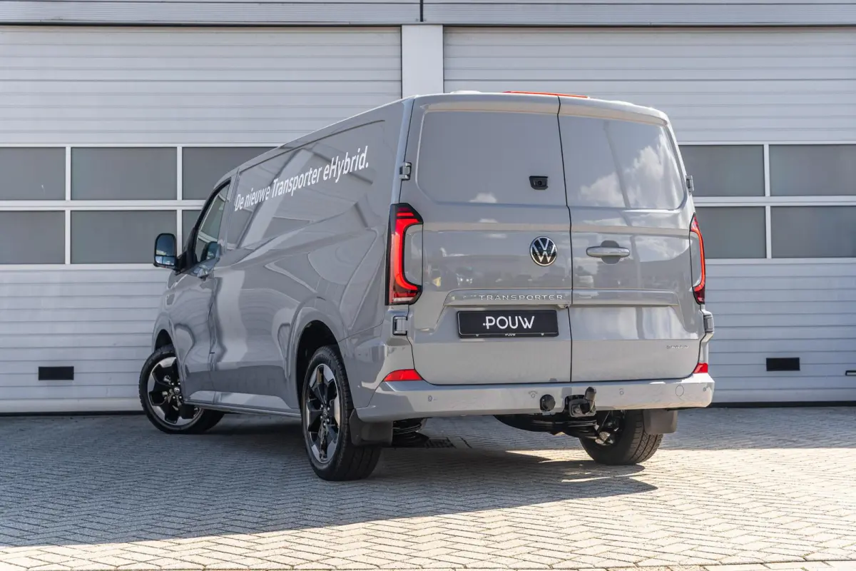 2.5 eHybrid 233pk AUT L2H1 30 Bulli | LMV 19'' | Trekhaak Vast