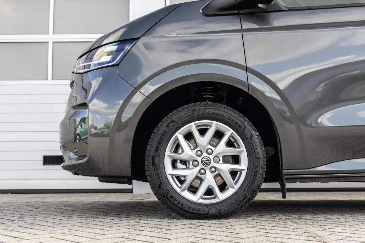 2.5 eHybrid 233pk AUT L2H1 30 Bulli | LMV 17'' | Trekhaak |