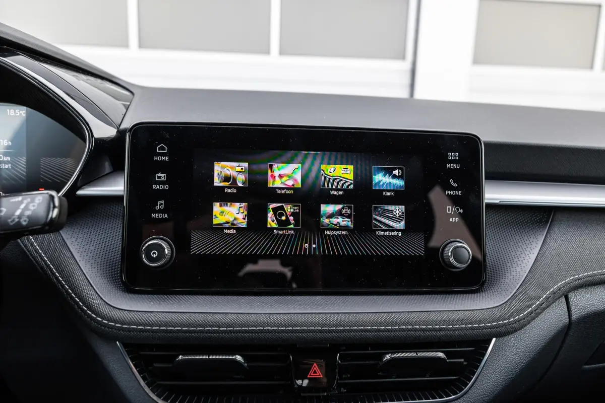 1.0 TSI 95pk Business Edition | Stoelverwarming