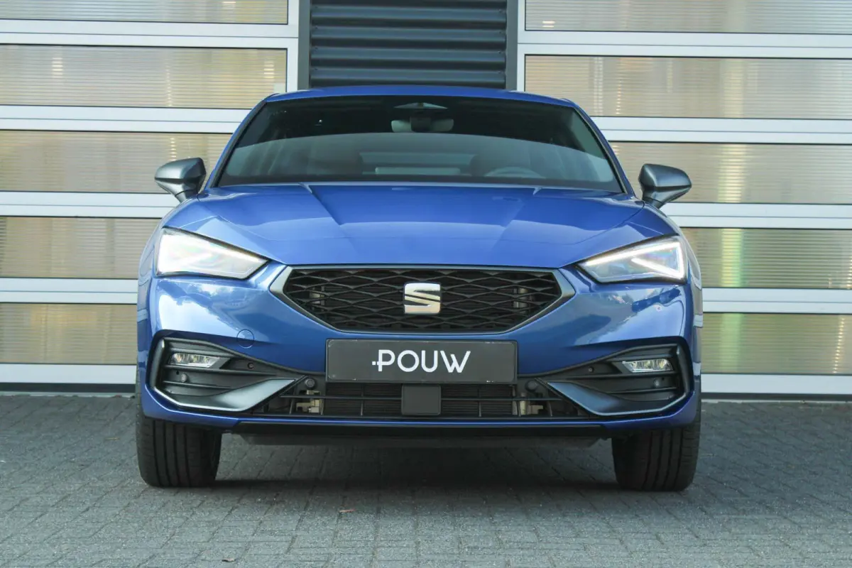1.5 TSI e-Hybrid 204pk FR Business | Trekhaak | Matrix LED | Adaptive Cruise | 18" Velgen