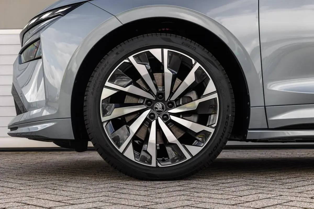 85 286pk Sportline | Business Upgrade Advanced