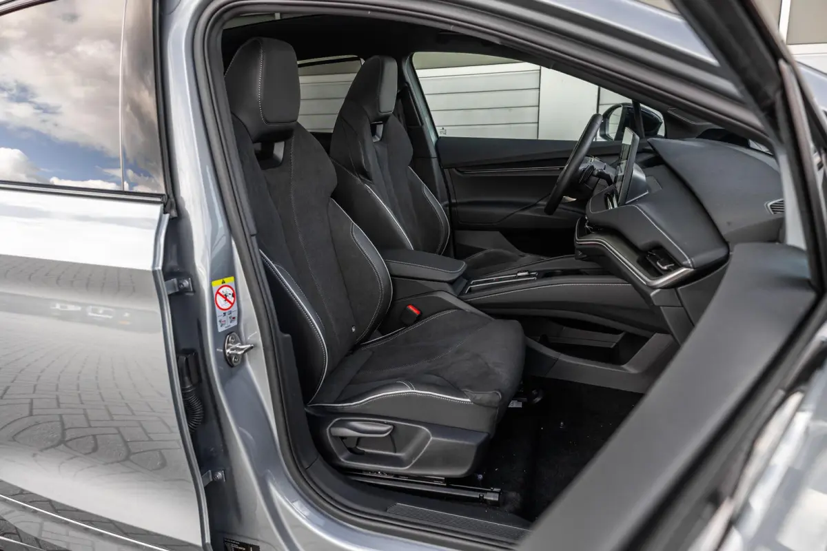 85 286pk Sportline | Business Upgrade Advanced