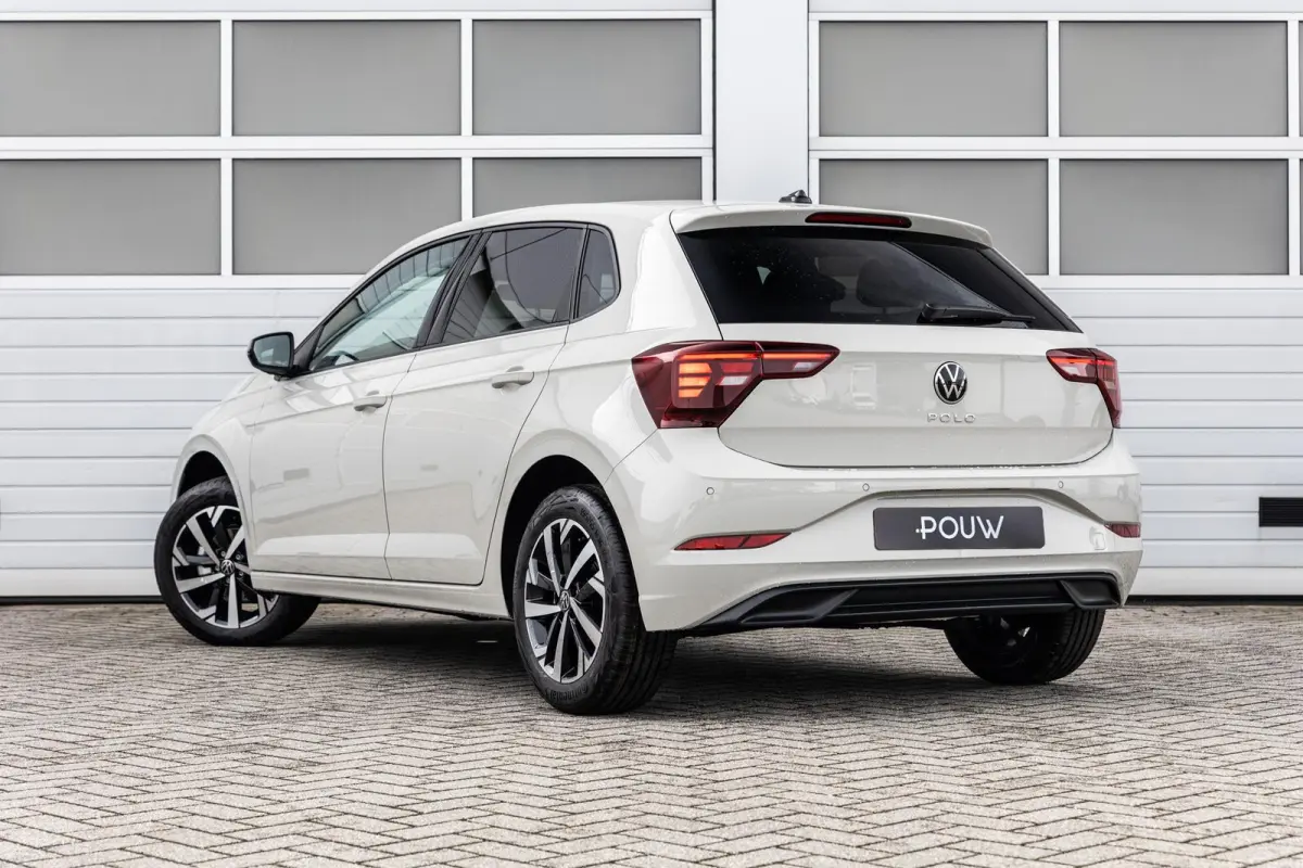 1.0 TSI 95pk Life Edition | Comfort Pakket | 16" Velgen