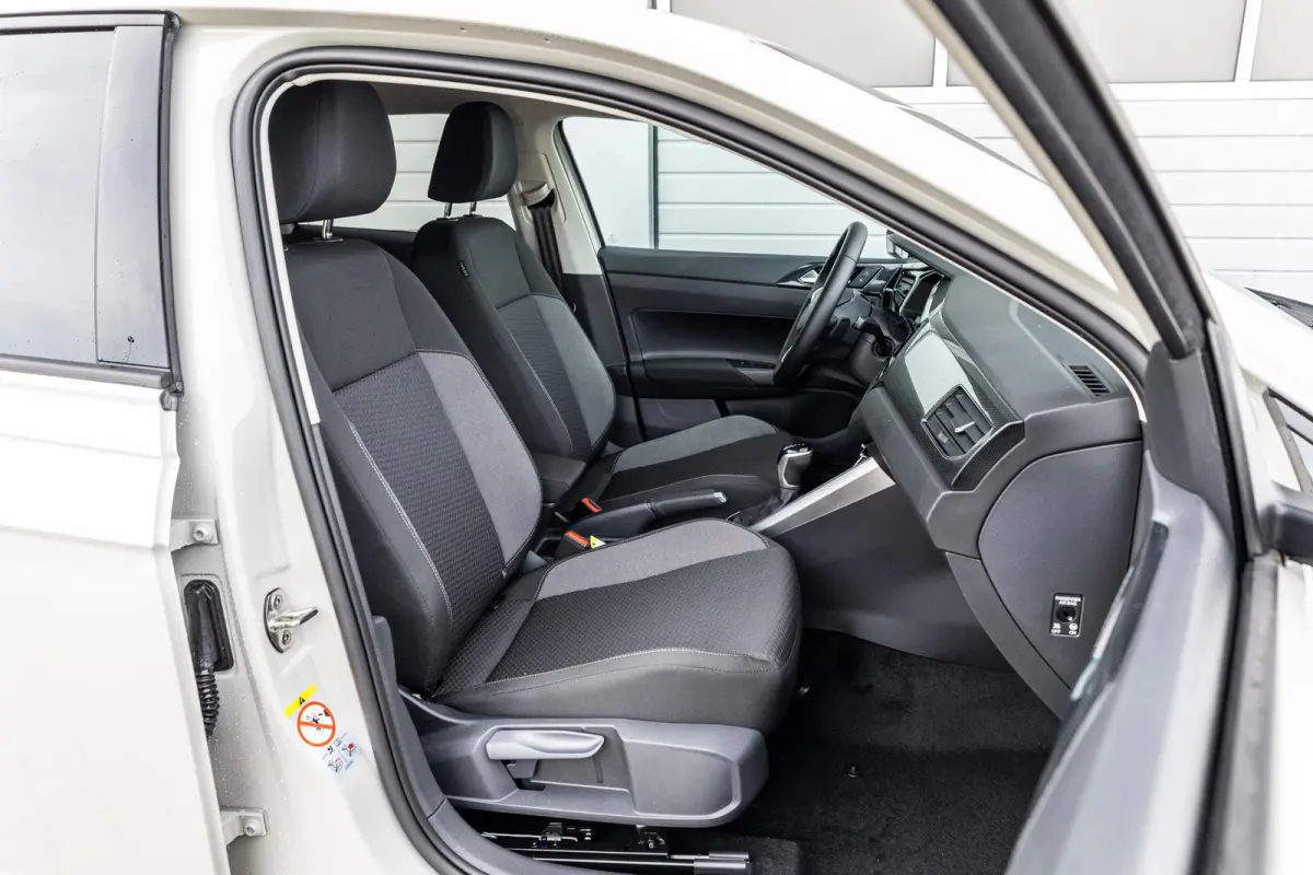 1.0 TSI 95pk Life Edition | Comfort Pakket | 16" Velgen