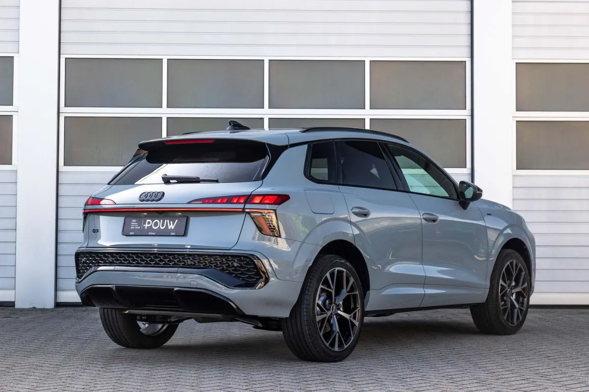 1.5 e-hybrid 272pk S Edition | Panoramadak | 20" Velgen