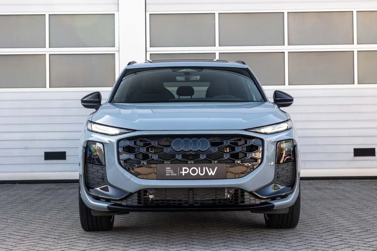 1.5 e-hybrid 272pk S Edition | Panoramadak | 20" Velgen