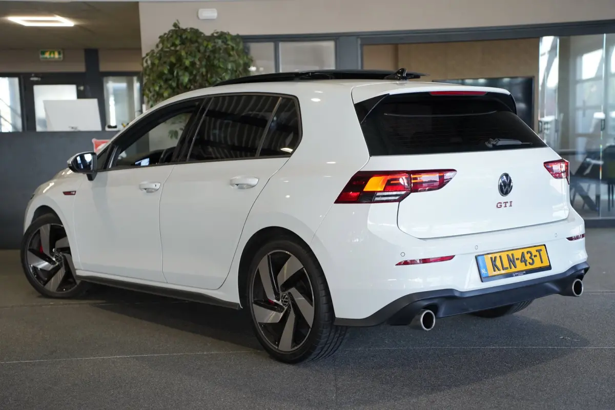 8 2.0 TSI GTI 245PK DSG Pano Led ACC Trekhaak