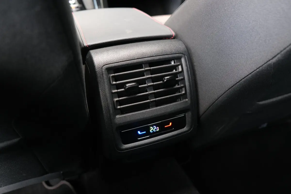 8 2.0 TSI GTI 245PK DSG Pano Led ACC Trekhaak