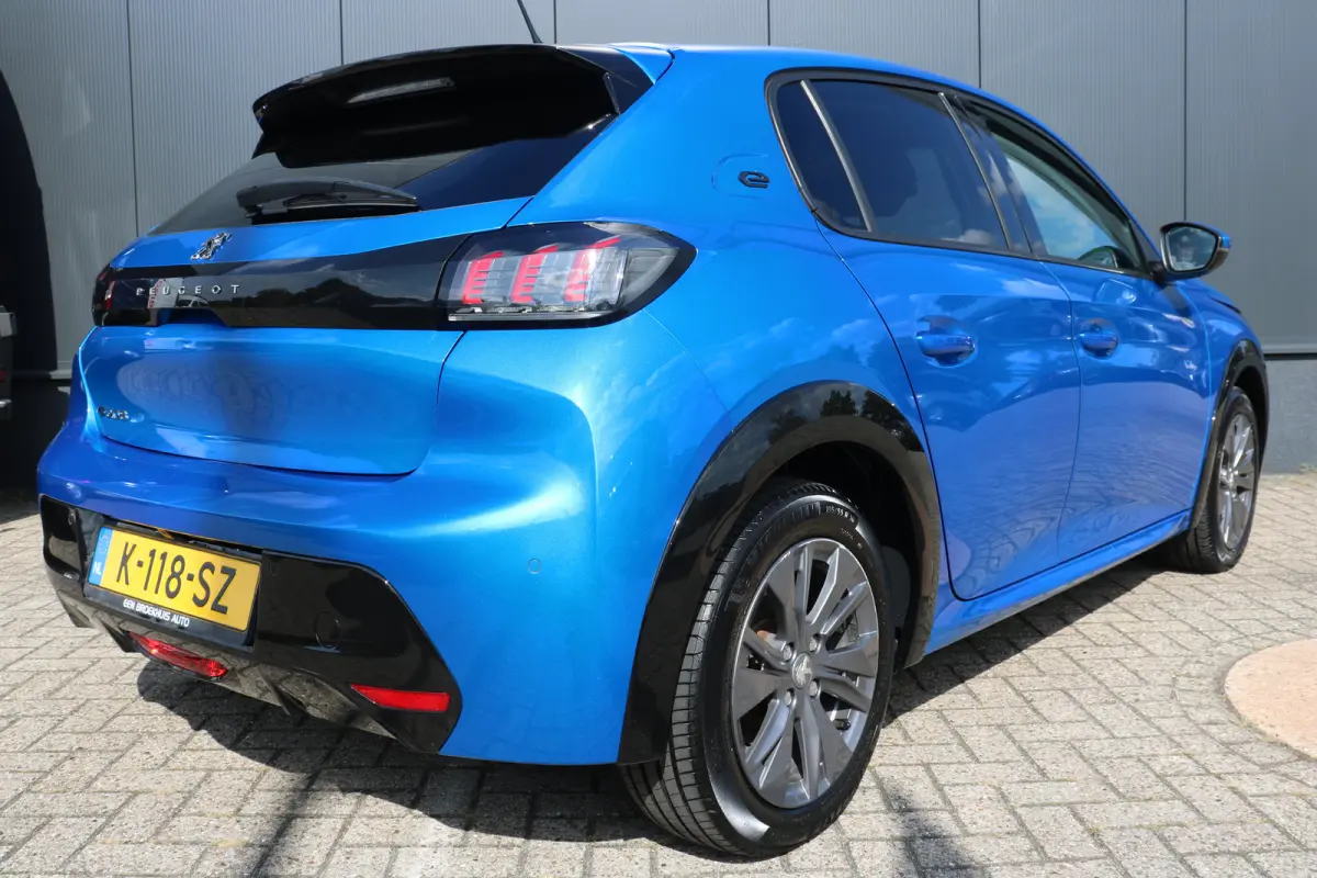 EV Allure Pack 50 kWh | Camera | Cruise | DAB | LED | PDC Achter | Apple Carplay & Android Auto |