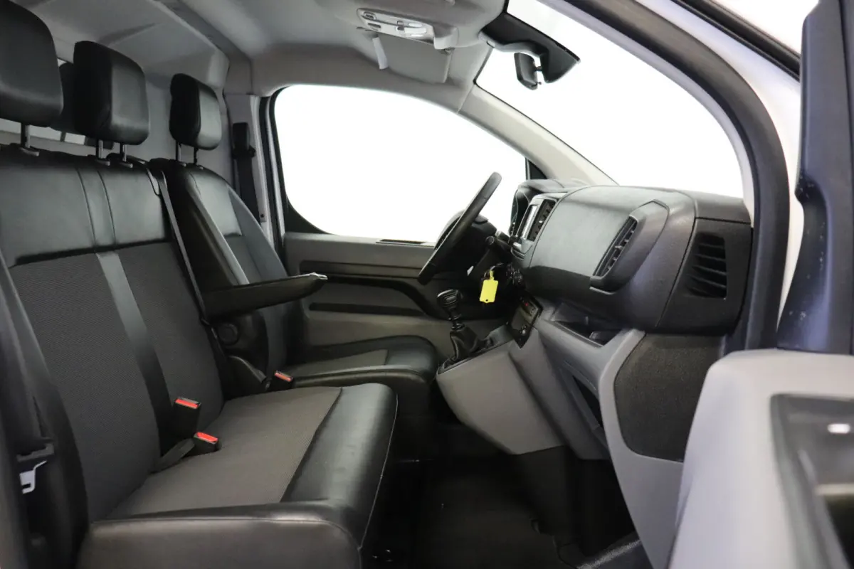 2.0 BlueHDI 122 PK L3 EURO 6 - Airco - Navi - Cruise - €12.499,- Excl.