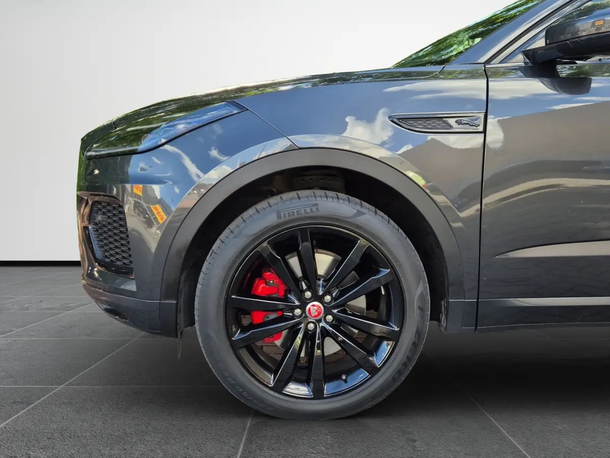 1.5 P300e AWD R-Dynamic HSE 309pk | Panoramadak | Meridian Audio | Elekt. Trekhaak | Snel laad functie