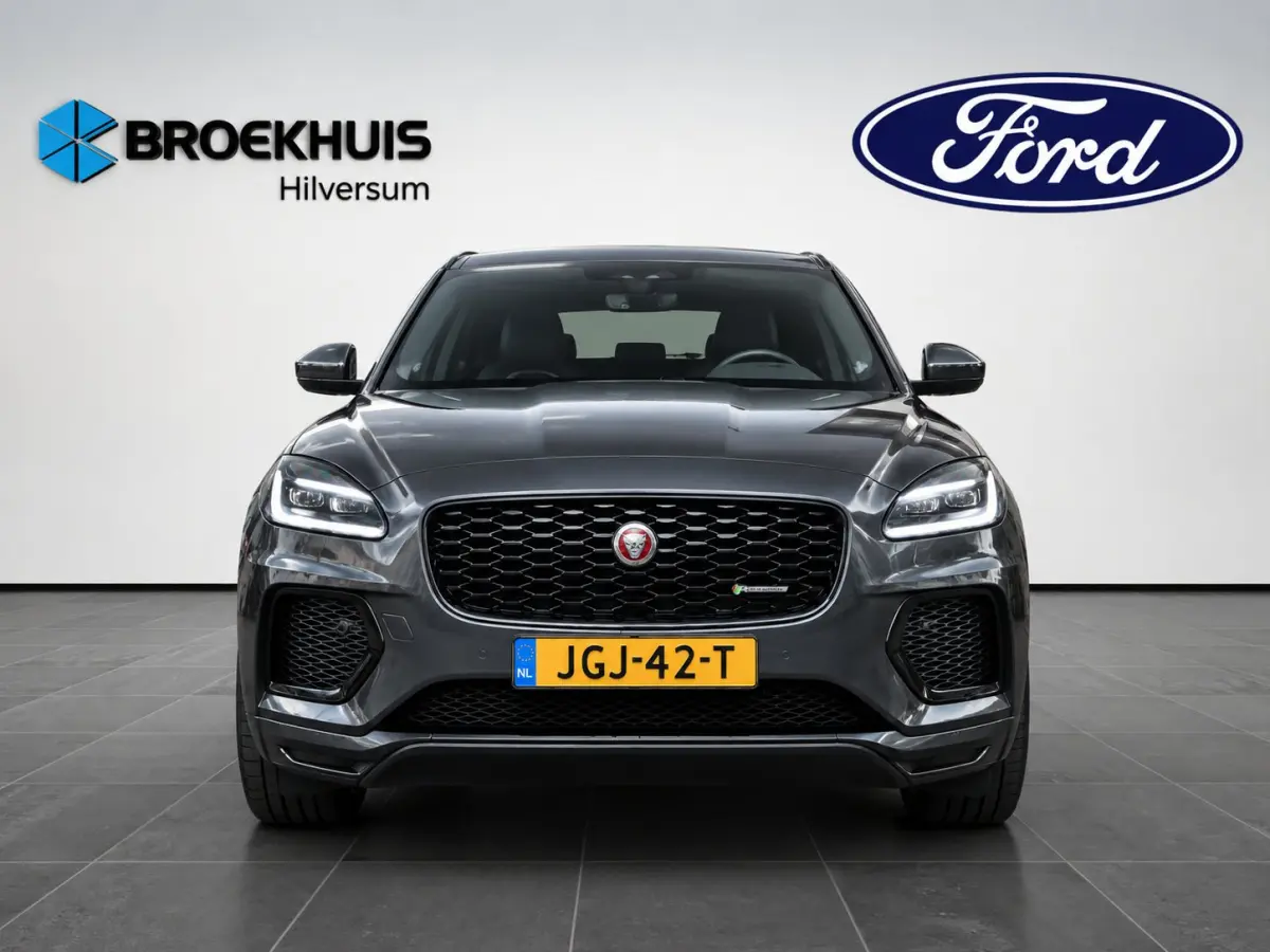 1.5 P300e AWD R-Dynamic HSE 309pk | Panoramadak | Meridian Audio | Elekt. Trekhaak | Snel laad functie