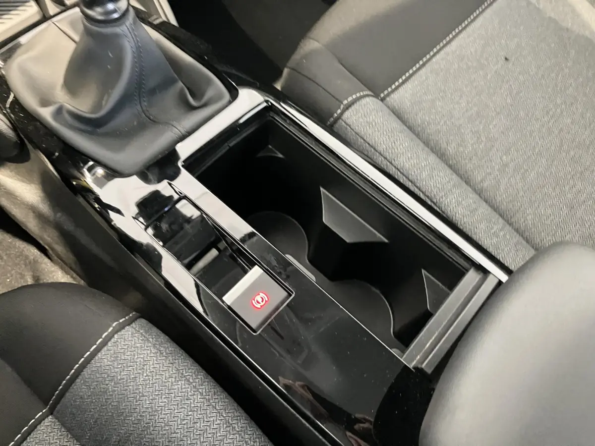 1.2 Puretech 100 You l Parkeersensoren l Apple CarPlay & Android auto l Airco l Climate control