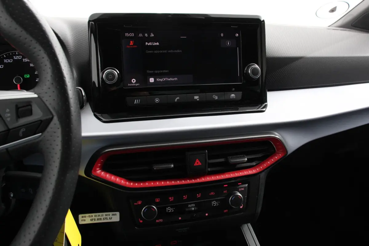 1.0 TSI 110 pk DSG FR Navigatie Apple Carplay / Android Auto Climate Control Stoelverwarming Cruise control LED-koplampen