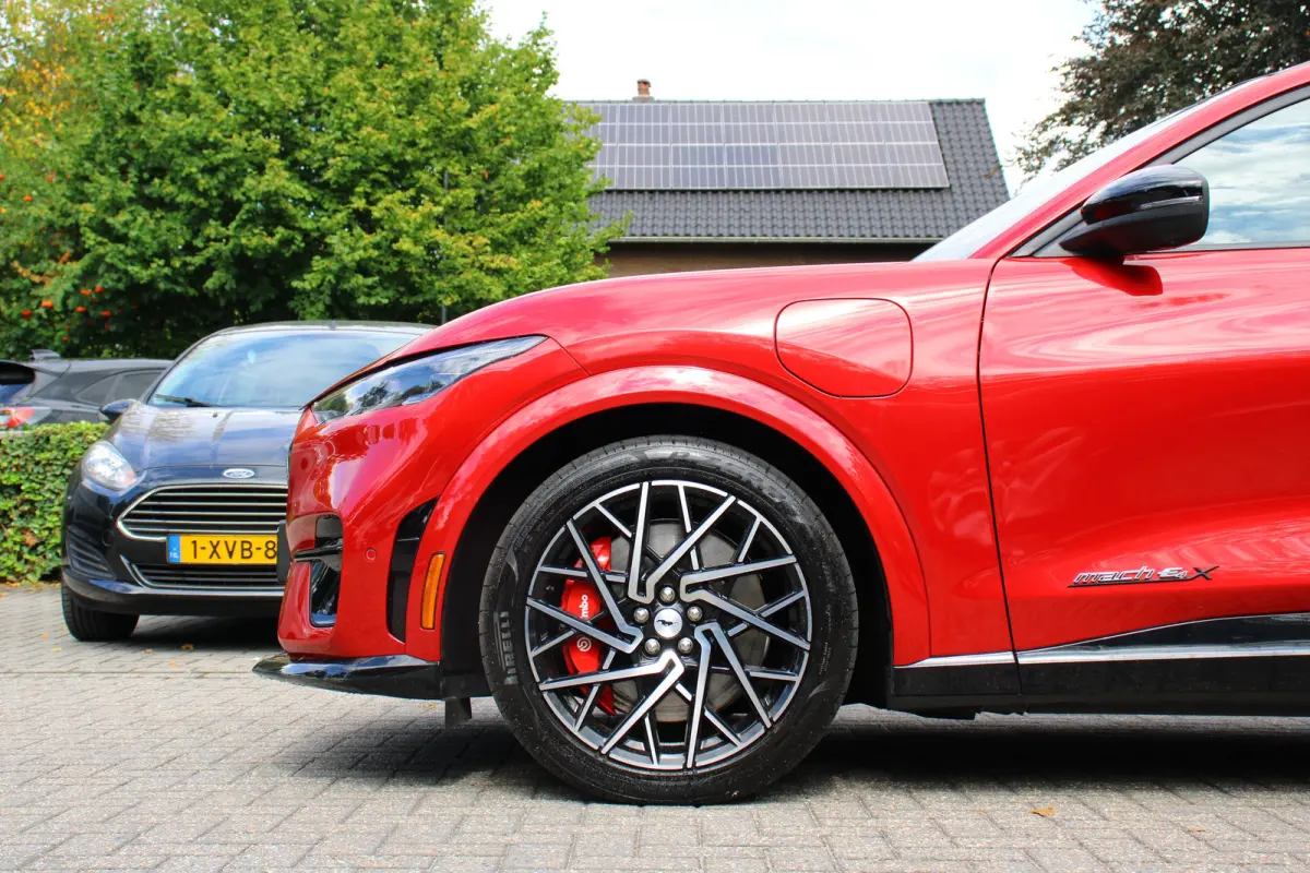 GT AWD | FULL OPTION! | 360° CAMERA | ADAPTIVE CRUISE | PANODAK | DODE HOEK | LANE ASSIST | 360° PARK SENS | LED | B&O ELEKTR. STOEL | HALF LEDER