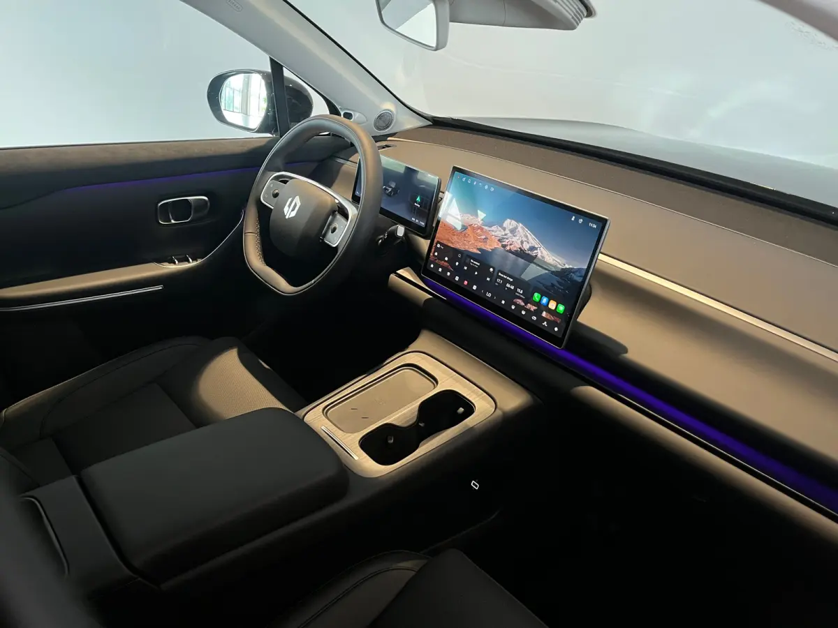 Design ProMax 81.9 kWh | VOORRAADKORTING €3500,- | Vanaf €589,- Private Lease per maand !  | Audio installatie | Cruise control adaptief met Stop&Go en stuurhulp | Dodehoek detectie