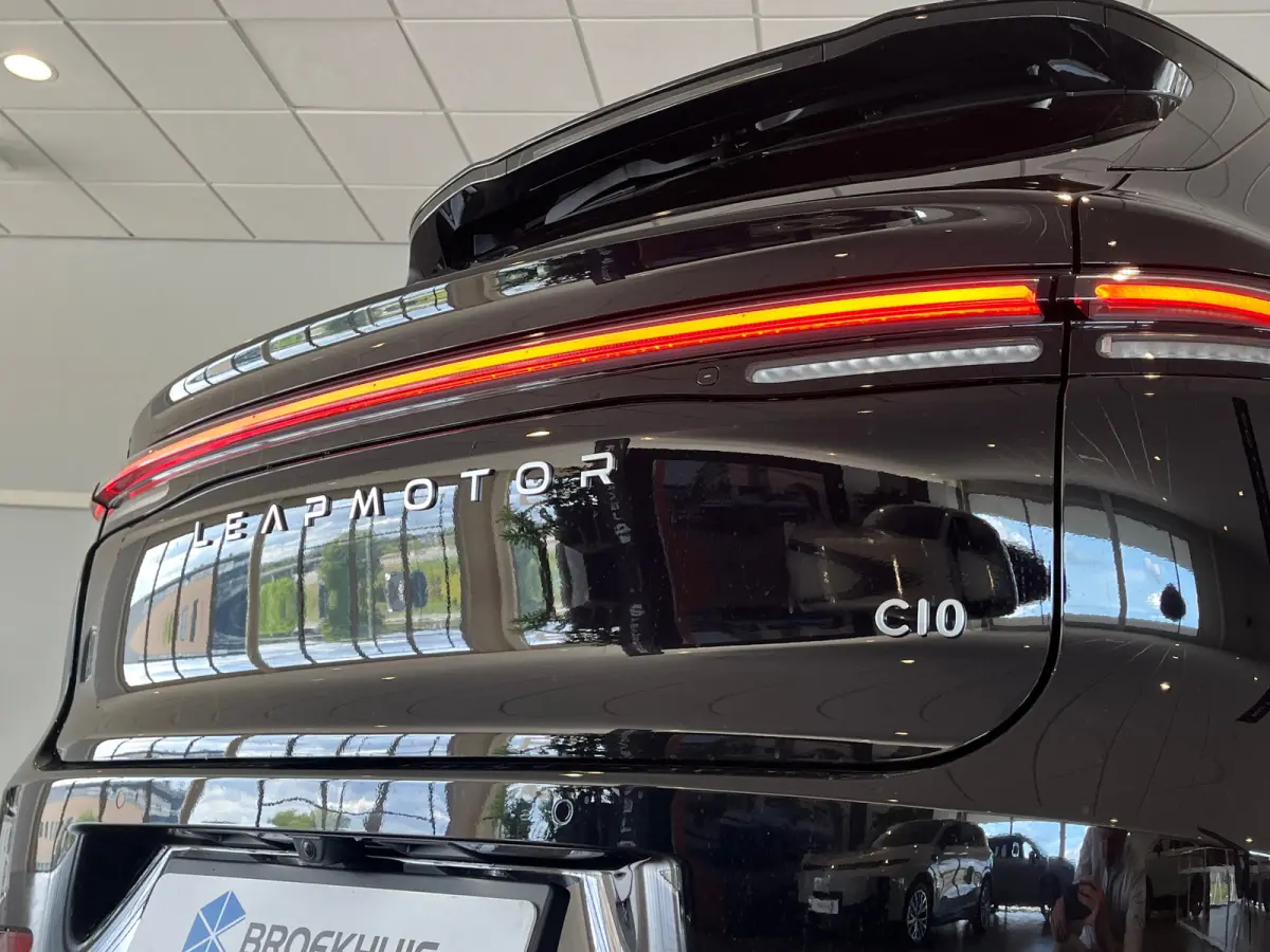 Design ProMax 81.9 kWh | VOORRAADKORTING €3500,- | Vanaf €589,- Private Lease per maand !  | Audio installatie | Cruise control adaptief met Stop&Go en stuurhulp | Dodehoek detectie