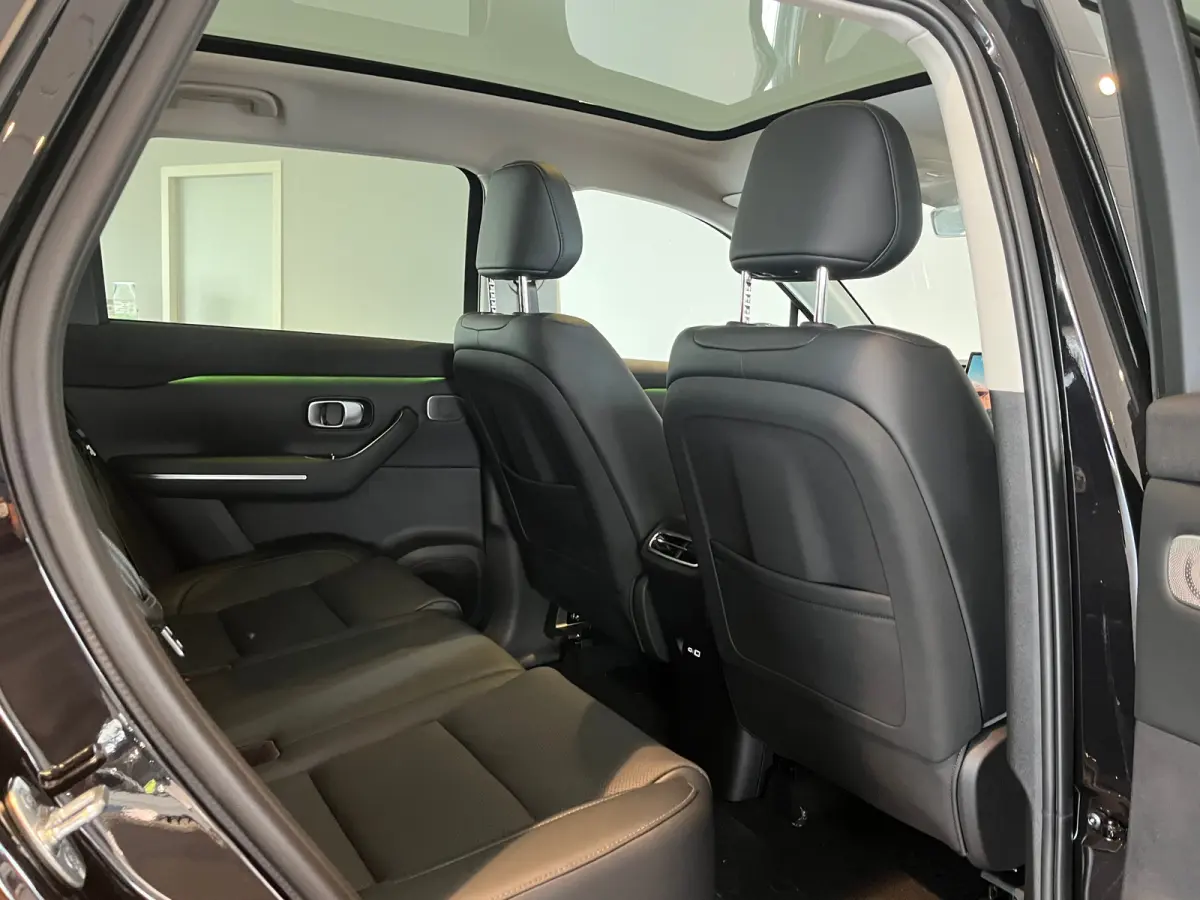 Design ProMax 81.9 kWh | VOORRAADKORTING €3500,- | Vanaf €589,- Private Lease per maand !  | Audio installatie | Cruise control adaptief met Stop&Go en stuurhulp | Dodehoek detectie
