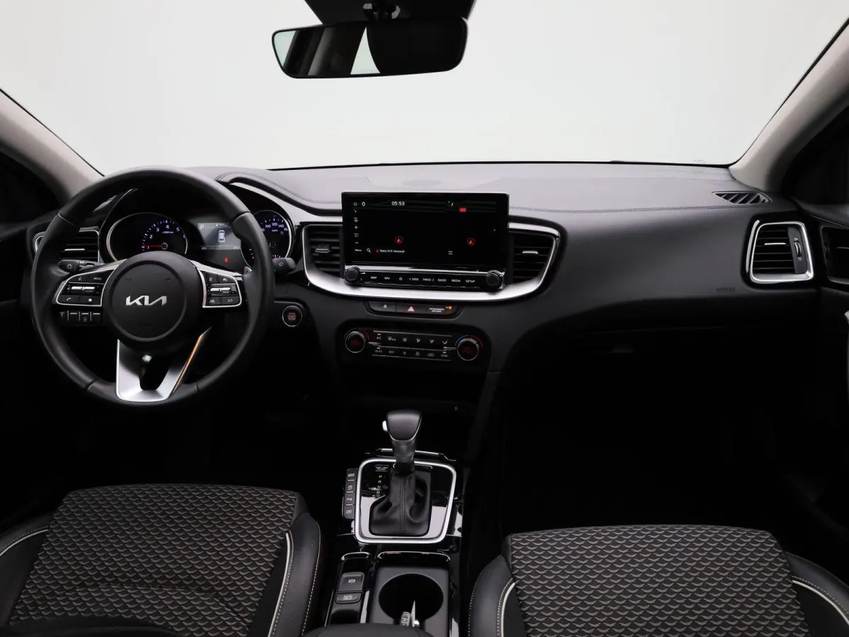 Pulse 1.0 T-GDi 120 MHEV DCT ISG | GRATIS TREKHAAK | Navigatie | Climate Control | Lm velgen | Parkeersensoren | Camera | Automaat