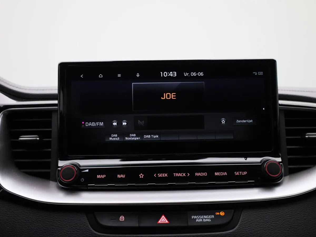 Pulse 1.0 T-GDi 120 MHEV DCT ISG | GRATIS TREKHAAK | Navigatie | Climate Control | Lm velgen | Parkeersensoren | Camera | Automaat