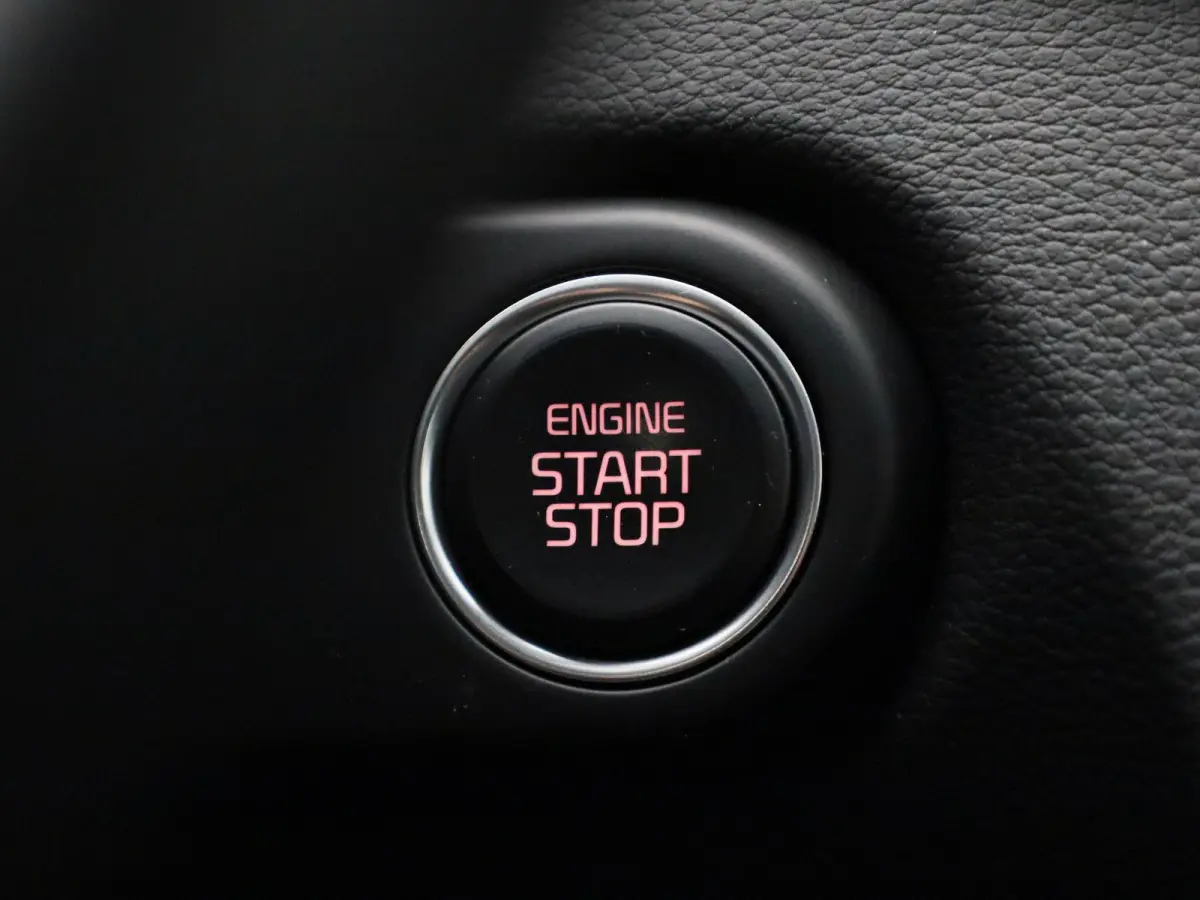 Pulse 1.0 T-GDi 120 MHEV DCT ISG | GRATIS TREKHAAK | Navigatie | Climate Control | Lm velgen | Parkeersensoren | Camera | Automaat