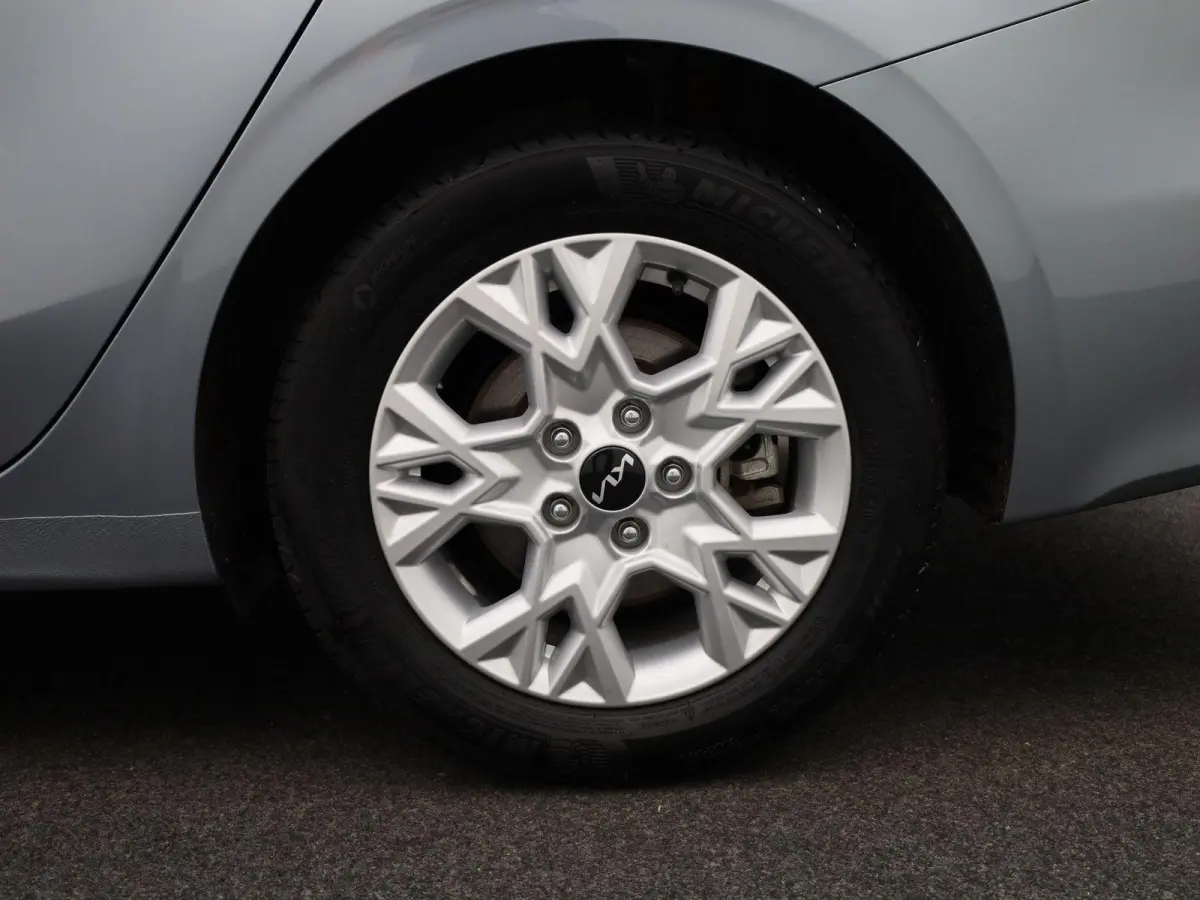 Pulse 1.0 T-GDi 120 MHEV DCT ISG | GRATIS TREKHAAK | Navigatie | Climate Control | Lm velgen | Parkeersensoren | Camera | Automaat