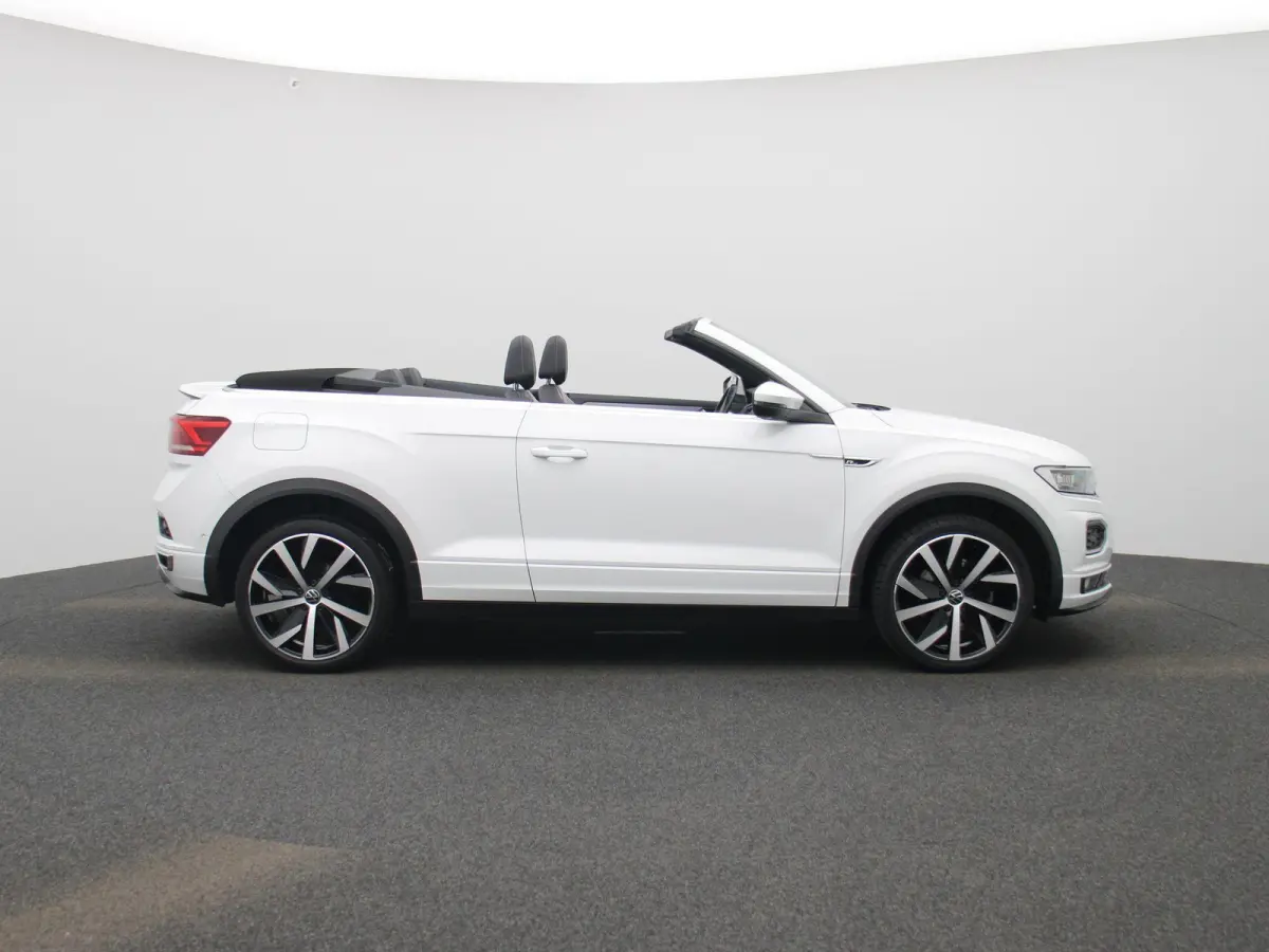1.5 TSI R-Line | Automaat | BEATS Audio | Stoelverwarming | Apple Carplay / Android Auto | Navigatie | Virtual Cockpit | Adaptieve Cruise Control | Climate Control | Lichtmetalen Velgen |