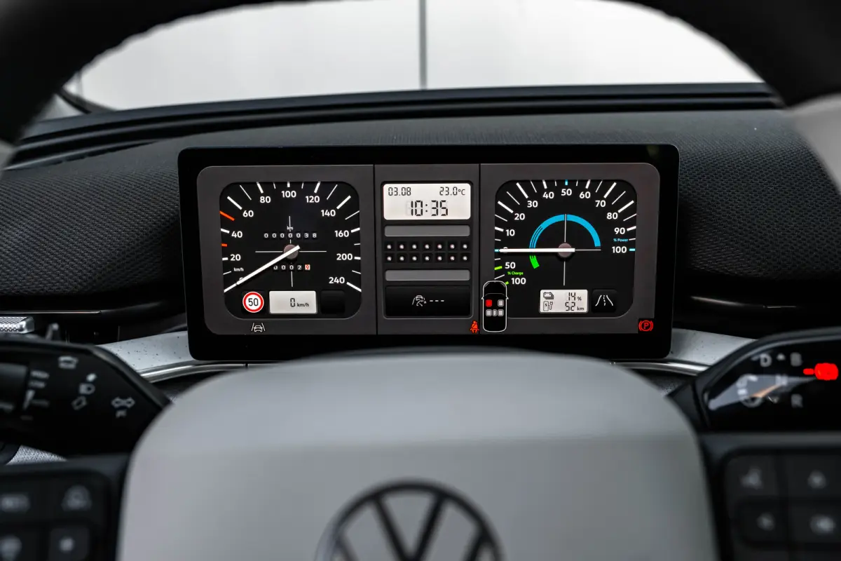 Style First Edition | Airconditioning automatisch, 2-zone (Climatronic) | Automatische afstandsregeling (Adaptive Cruise Control) | Diefstalalarm