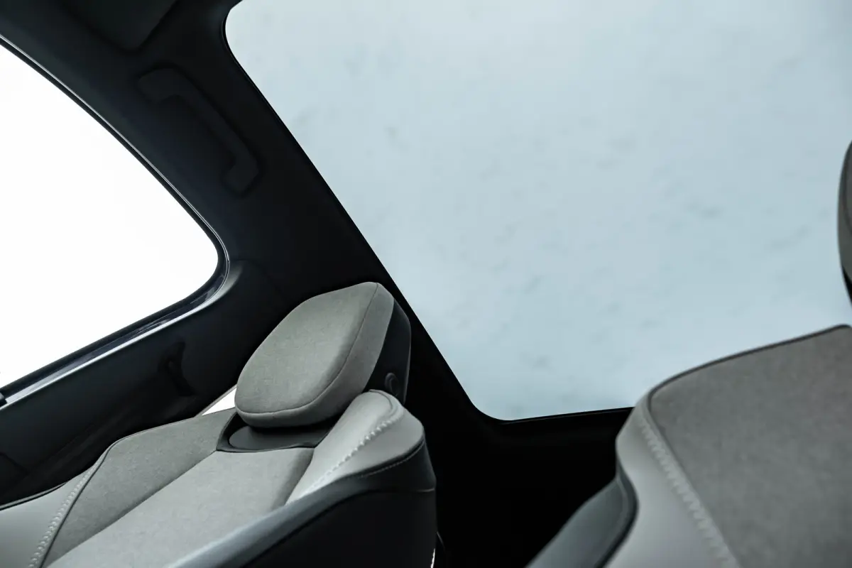 Style First Edition | Airconditioning automatisch, 2-zone (Climatronic) | Automatische afstandsregeling (Adaptive Cruise Control) | Diefstalalarm