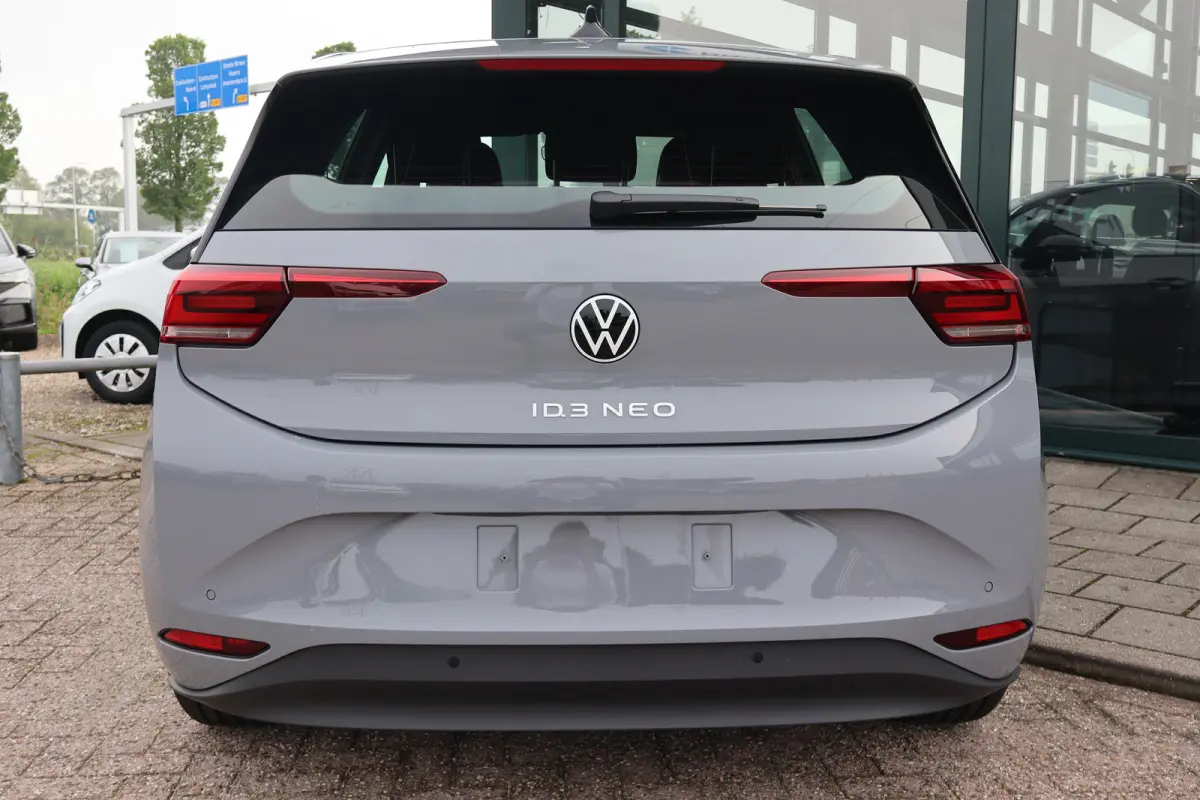 Life 170PK | Achteruitrijcamera (Rear View) | App-Connect Wireless voor Apple CarPlay en Android Auto | Automatische afstandsregeling (Adaptive Cruise Control)