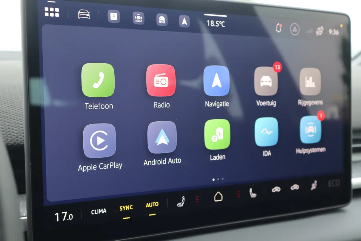 Life 170PK | Achteruitrijcamera (Rear View) | App-Connect Wireless voor Apple CarPlay en Android Auto | Automatische afstandsregeling (Adaptive Cruise Control)