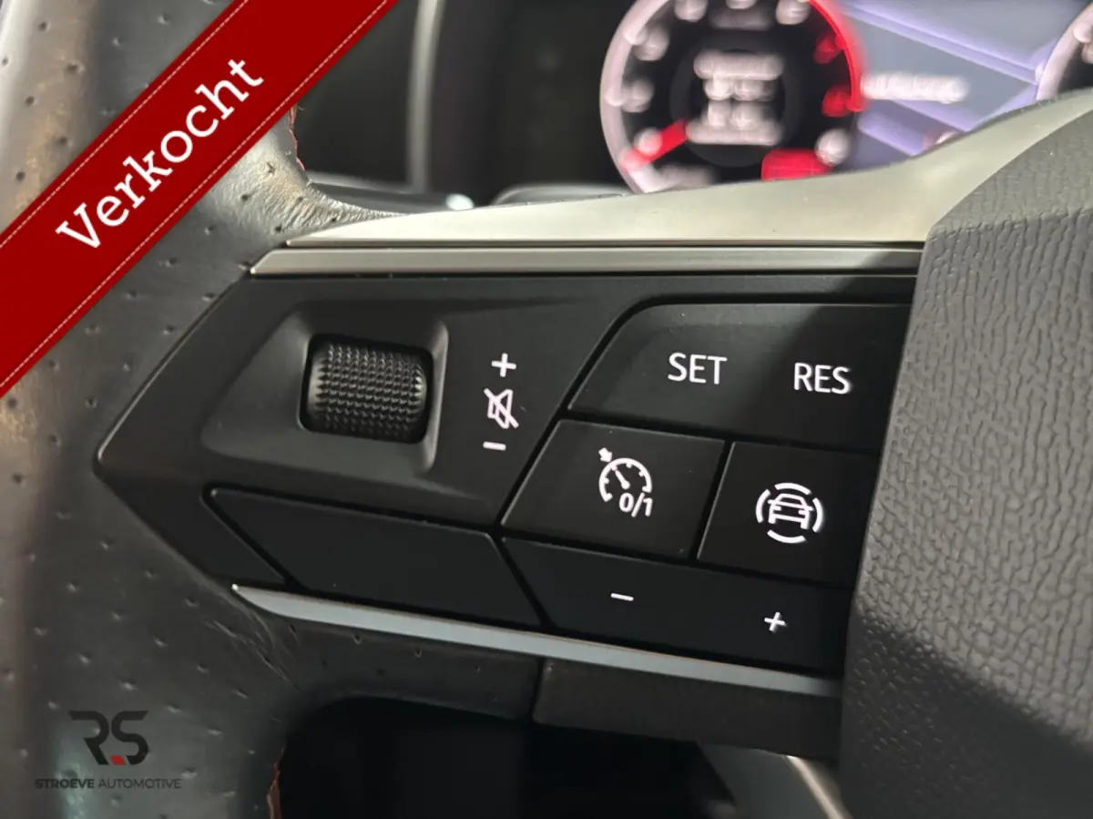 1.5 eTSI 150 pk DSG FR Buss Intense | Navi | LED | ACC | Virtual | CarPlay | PDC | DAB | Stuur/stoel verw |
