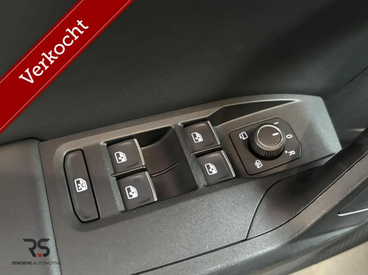 1.5 eTSI 150 pk DSG FR Buss Intense | Navi | LED | ACC | Virtual | CarPlay | PDC | DAB | Stuur/stoel verw |