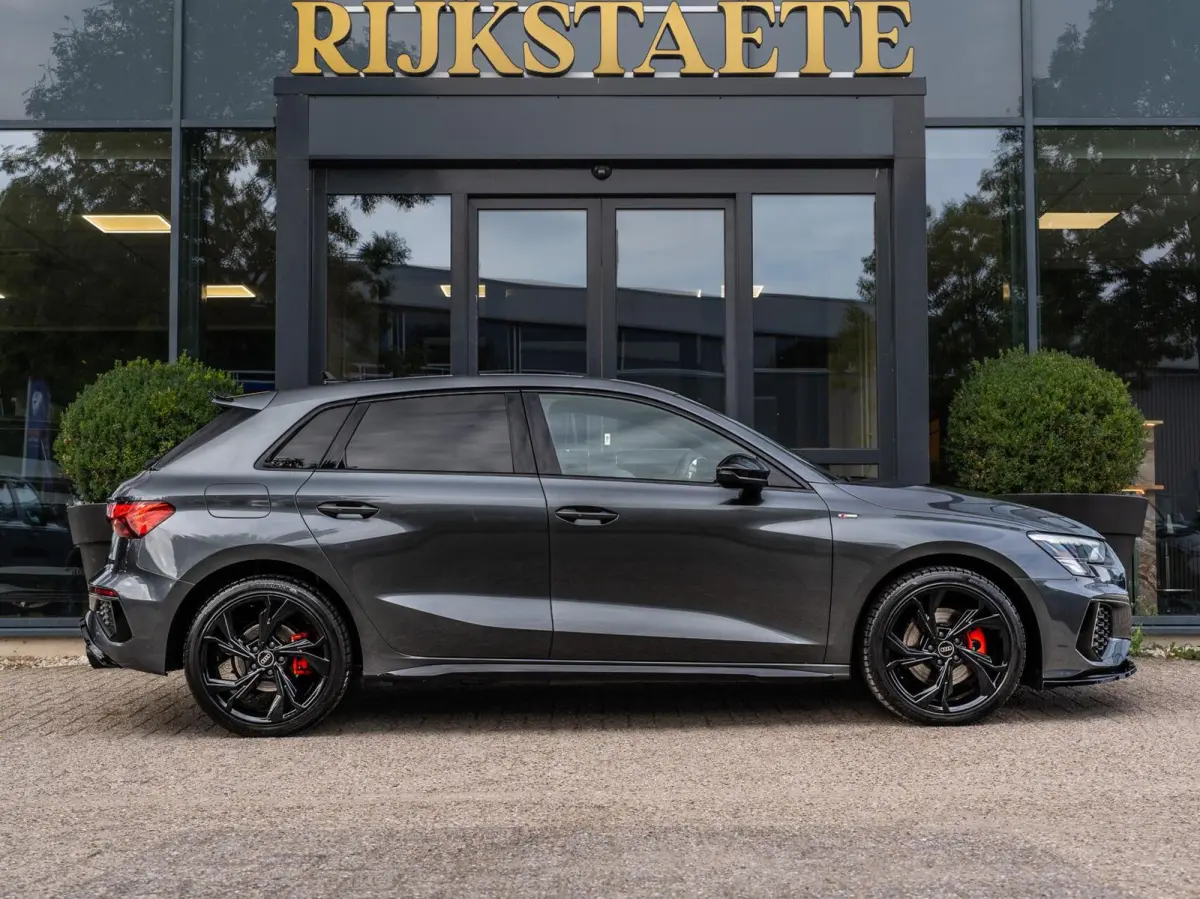 40 TFSI e 3x S-LINE|MATRIX|ALCANT.|S3 LOOK