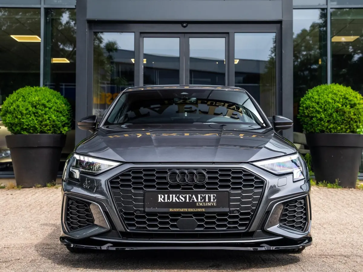 40 TFSI e 3x S-LINE|MATRIX|ALCANT.|S3 LOOK