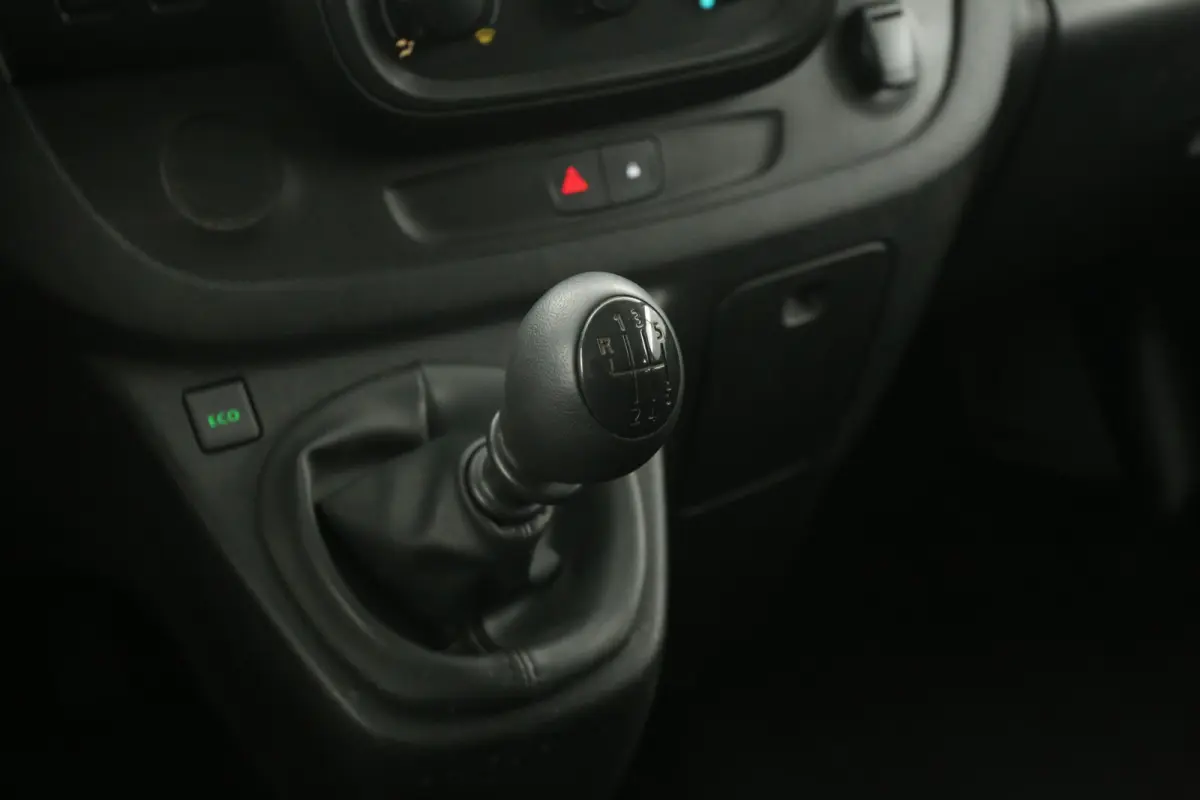 1.6 dCi T29 L2H1 | Dubbele Cabine | Airco | Cruise | Trekhaak | Parkeersens. | Imperiaal