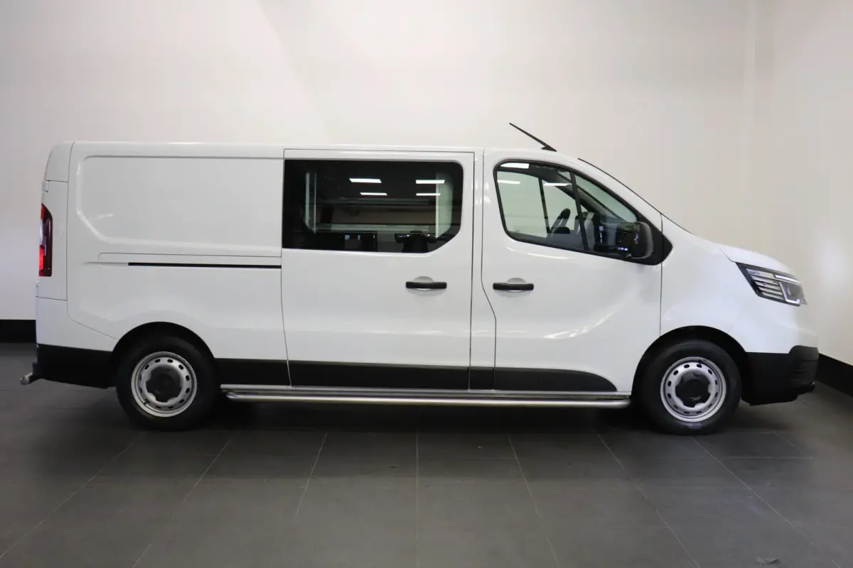 2.0 dCi 130PK L2 EURO 6 - Airco - Navi - Cruise - € 15.900,- Excl.