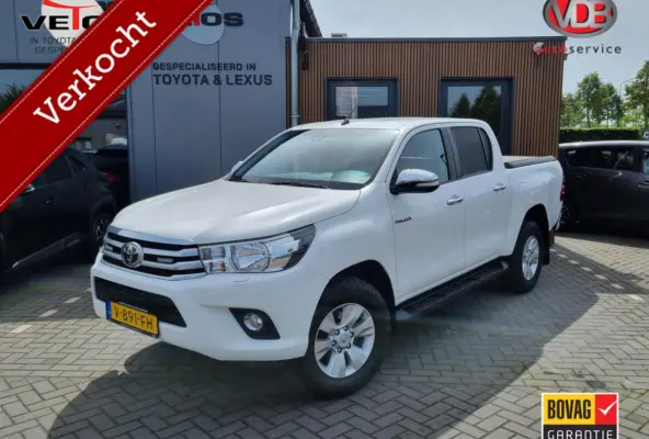 2.4 D-4D-F Double Cab Professional Aut. 4WD