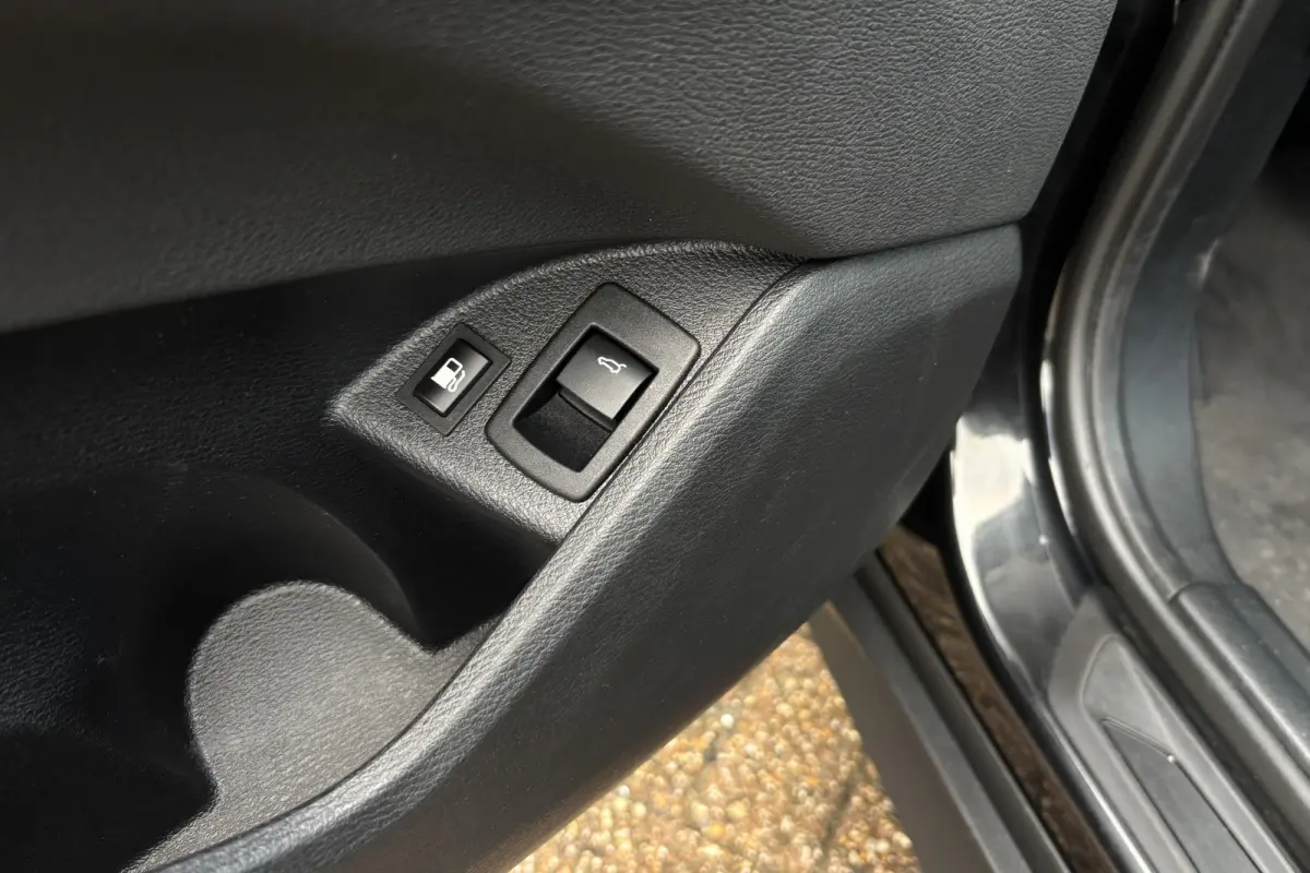xDrive25e | Sportleder | Comfort Acces | Camera | Head-Up | Apple Carplay | Stuurverwarming | 35X op voorraad
