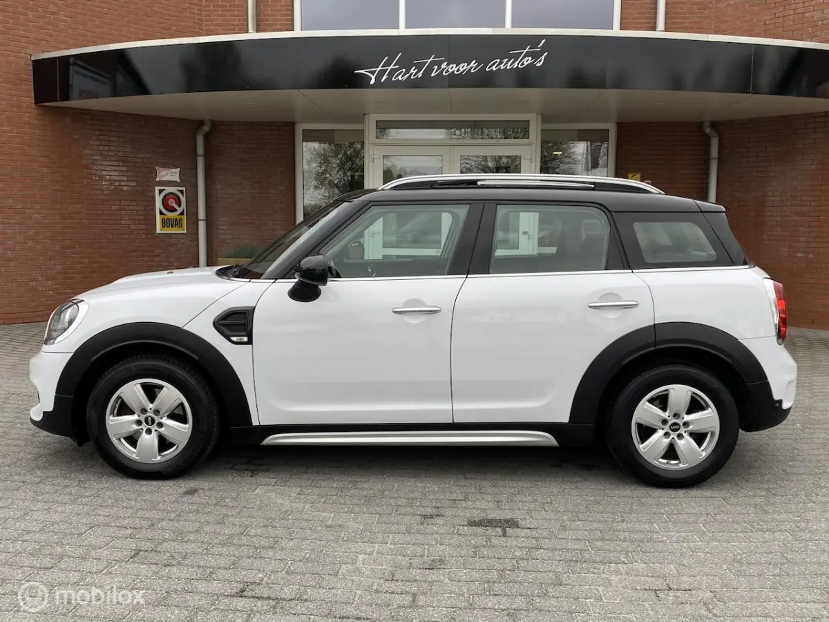 1.5 Cooper Salt Automaat | Schuif/Kanteldak | Stoelverwarming | Clima | PDC Achter | LM Ve