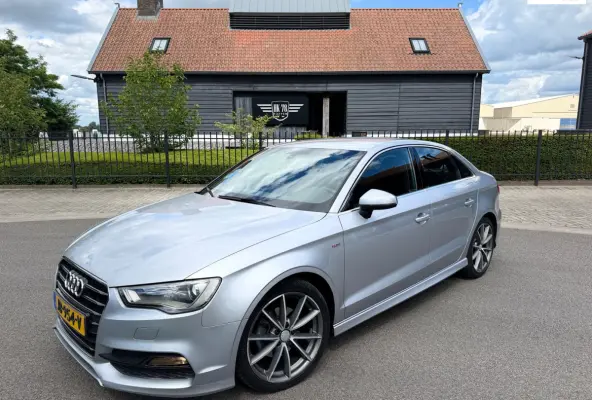 1.6 TDI 2X S-LINE AIRCO/ECC NAVI LED-XENON